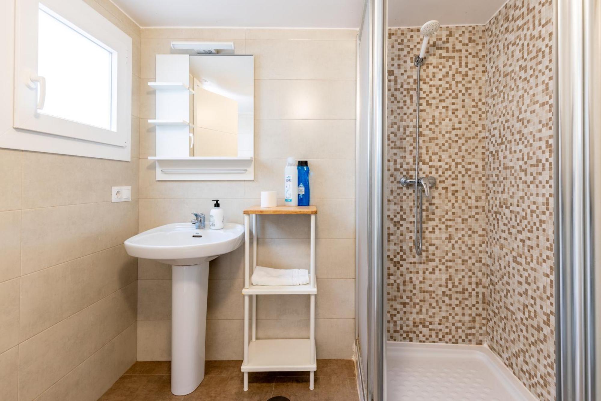 شقة Sn Parking Incluido 4Bd 2Bth Excelente Ubicacion إشبيلية المظهر الخارجي الصورة