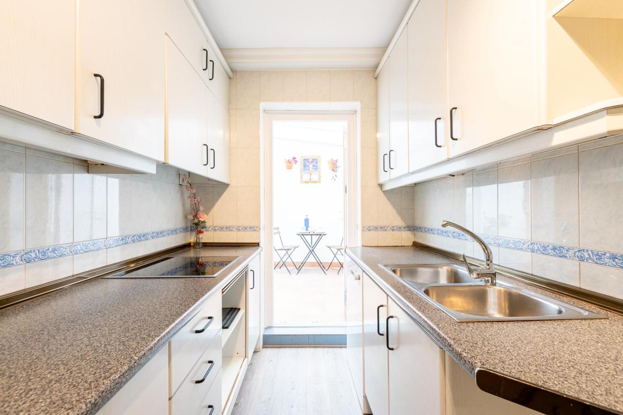 شقة Sn Parking Incluido 4Bd 2Bth Excelente Ubicacion إشبيلية المظهر الخارجي الصورة