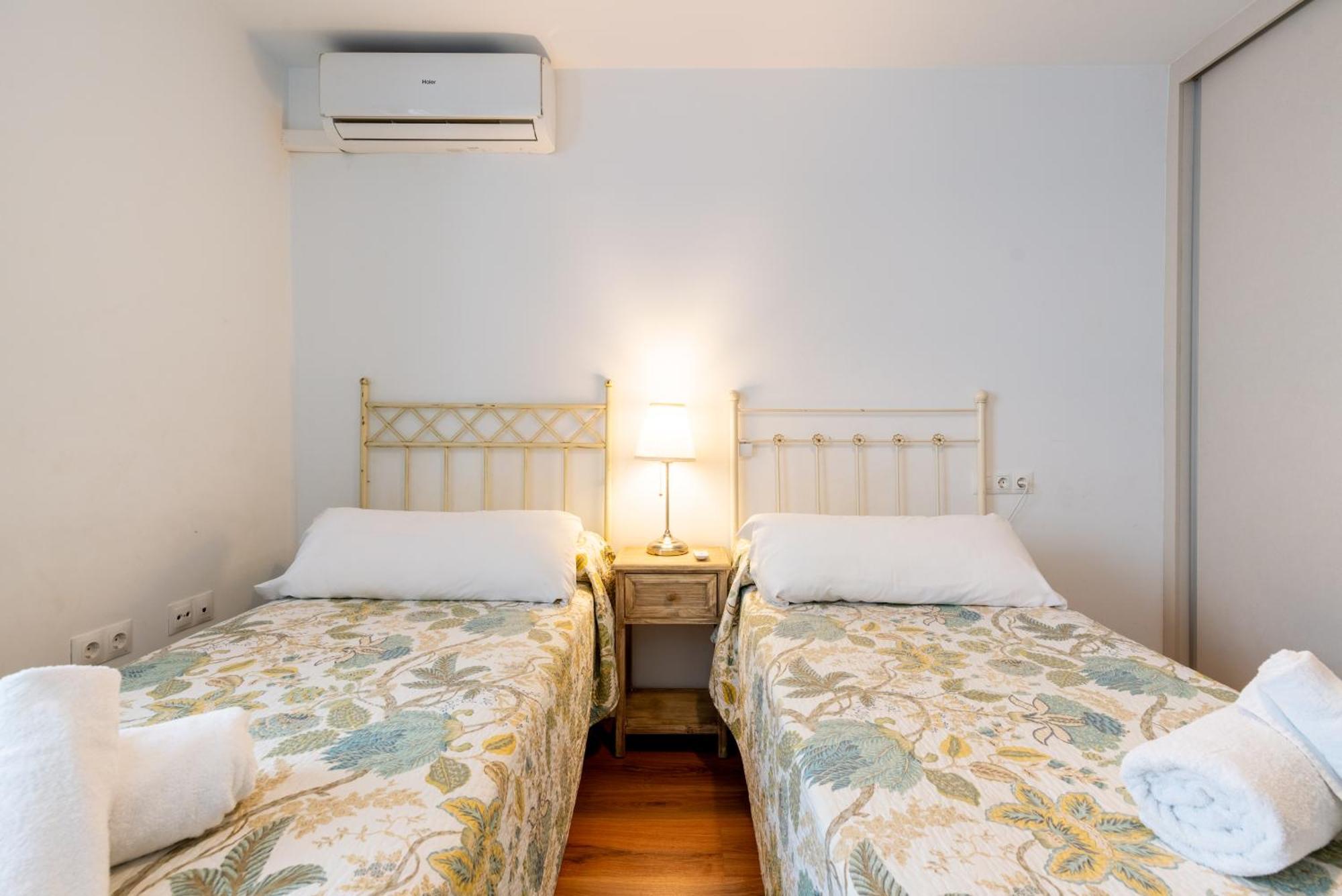 شقة Sn Parking Incluido 4Bd 2Bth Excelente Ubicacion إشبيلية المظهر الخارجي الصورة